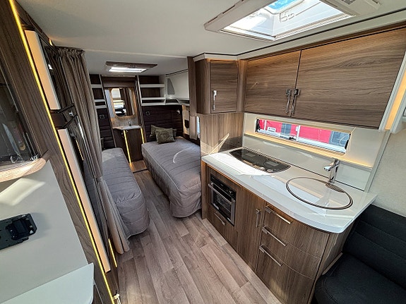 Kabe Safir 600 TDL * Långbäddar * Toa bak * Fabriksny * 2737 kr/mån 11 of 26