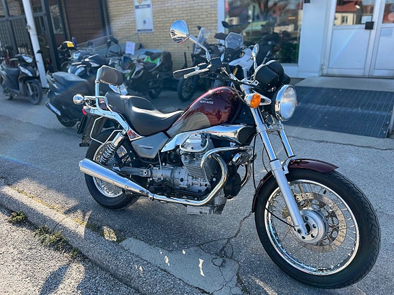 Moto Guzzi NEVADA 750 A2 2 of 5