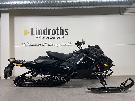Ski-Doo Renegade XRS 850 E-tec -23 *65 MIL*