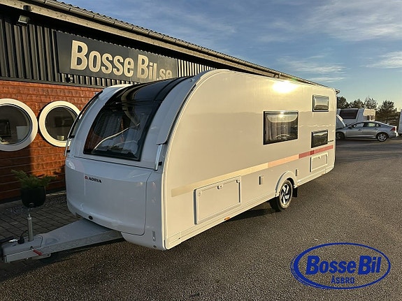 Adria Adora 573 PT 2-vånsäng * ALDE * AC Kampanj * Campingnätter