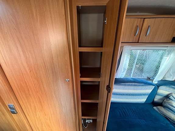 Adria Classica 563 UK ALDE/Barnkammare/1450 kg /1399 kr/mån 4 of 5