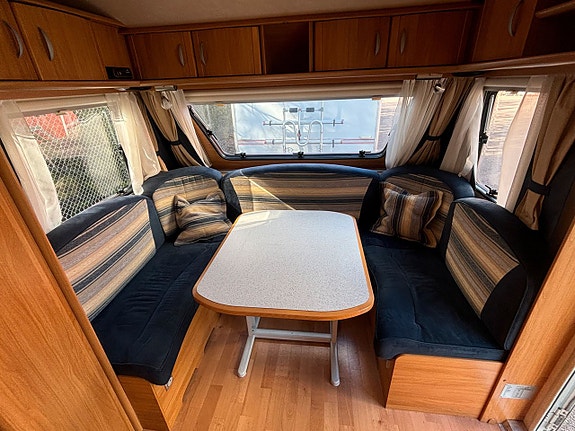 Adria Classica 563 UK ALDE/Barnkammare/1450 kg /1399 kr/mån 2 of 5
