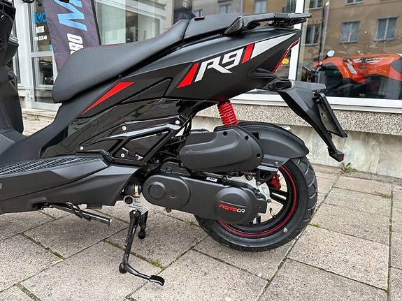 Motocr R9 SP EFI | Mattsvart | 45km/h Klass 1 8 of 9