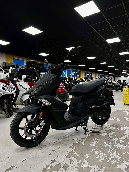 Kymco Super 8R 50i Orange el. svart, Omg. leverans! 5 of 5