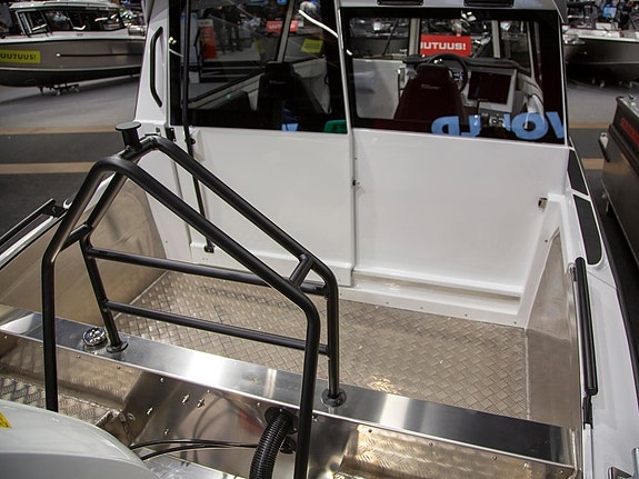 SILVER SEAHAWK CABIN MED HONDA 250 XDU - 2026 11 of 12