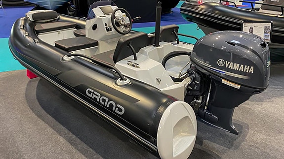 Grand G 380 NF -24 Yamaha F30BETL -24 3 of 5