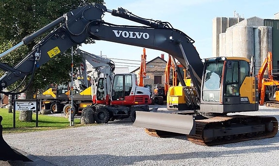 Volvo ECR 235 E , UTHYRES