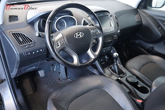 Hyundai ix35 10 of 24