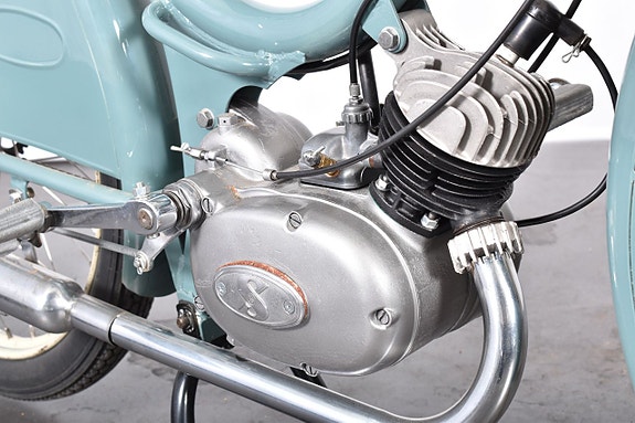 Sachs Crescent 1125B Saxoped 13 of 17