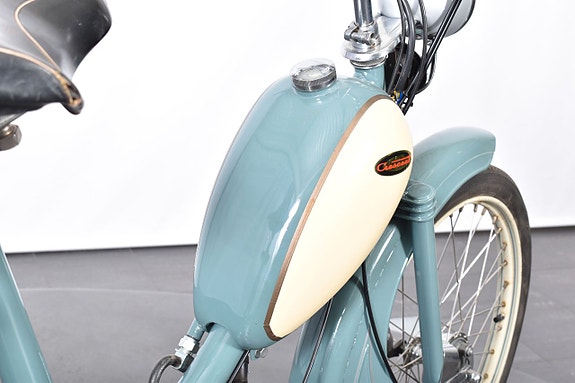 Sachs Crescent 1125B Saxoped 15 of 17