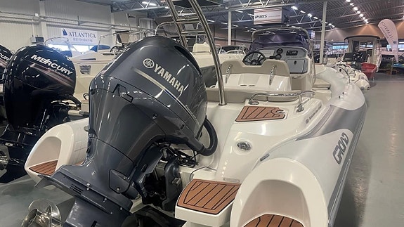 Grand 580 Golden Line -20 med Yamaha F150 -20 2 of 6