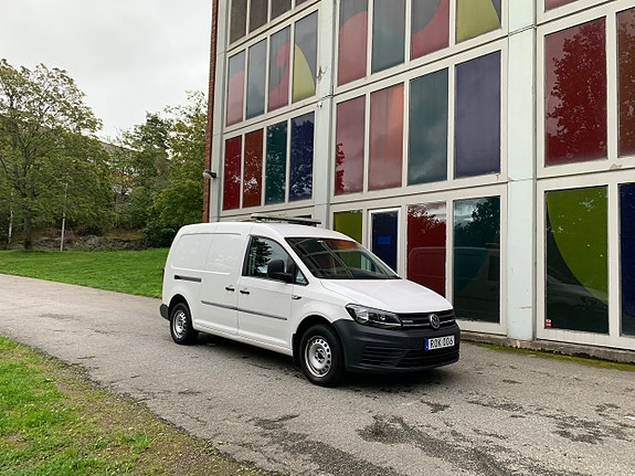 Volkswagen Caddy Maxi 2 of 5