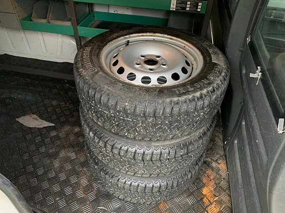 Volkswagen Caddy Maxi 17 of 21