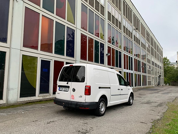 Volkswagen Caddy Maxi 21 of 21