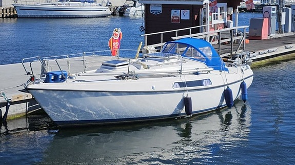 Hallberg Rassy 26 - 1979 En välbyggd klassiker 2 of 5