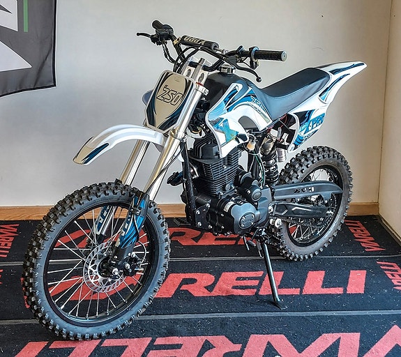 -- X-Pro FX 250cc | i butik 3 of 11