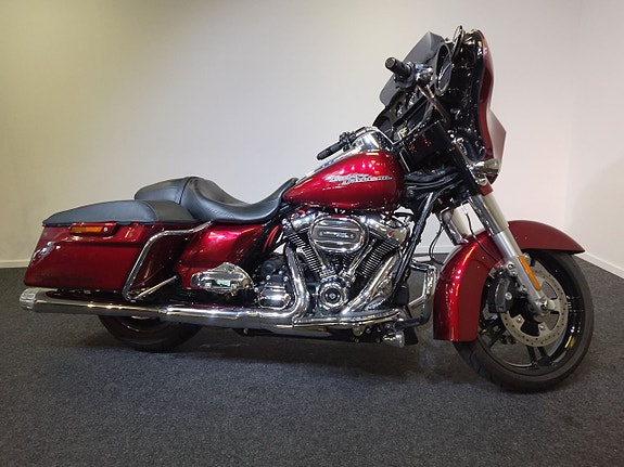 Harley-Davidson Street Glide 107 /FLHXS/Summer-Sale 3 of 7