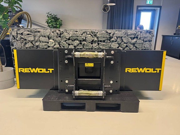 REWOLT Sopborste 2097mm, valfritt fäste (29,000:- + moms) 4 of 7