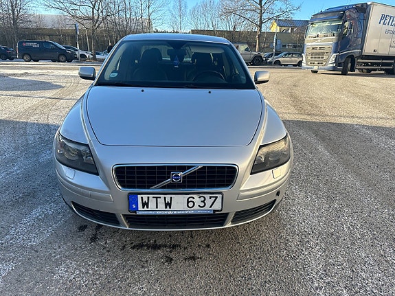 Volvo S40