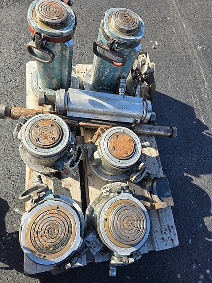 Hydrauliska Domkrafter 3 of 9