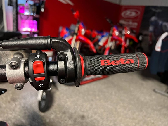 Beta RR 50 TRACK SM NU i BUTIK 3 of 3