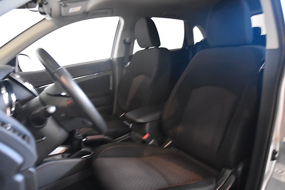 Mitsubishi ASX 7 of 12