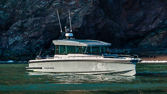 Axopar 37 XC Cross Cabin - 2024