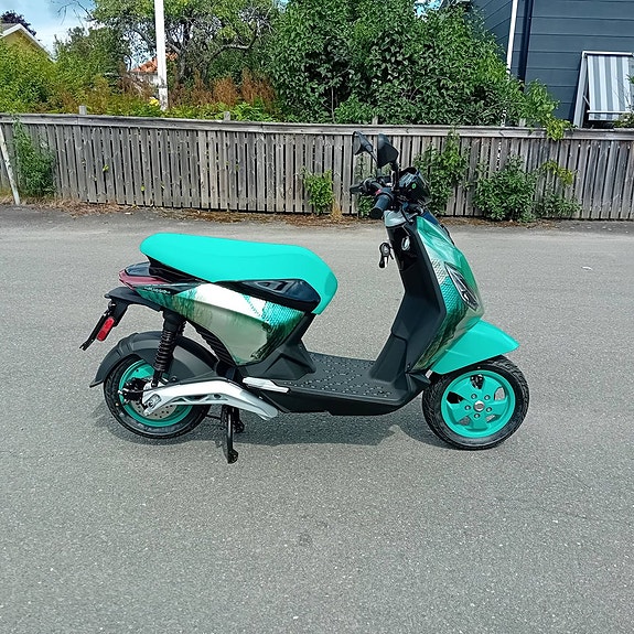Piaggio 1 -