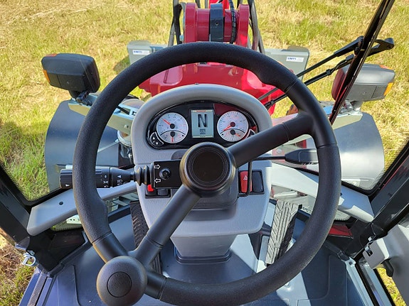 Yanmar V100-5 / 6tons lastmaskin / 36km 7 of 9