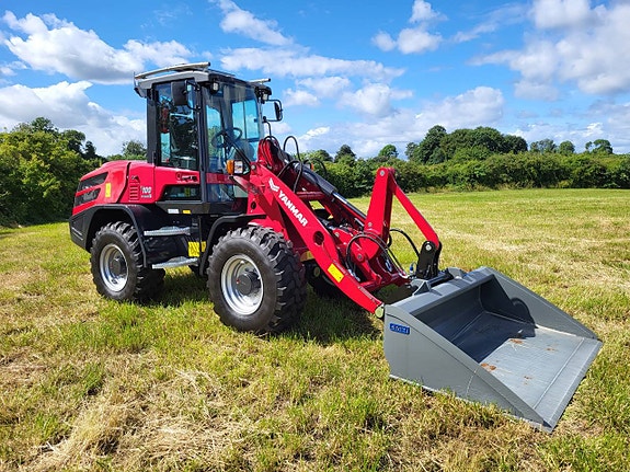 Yanmar V100-5 / 6tons lastmaskin / 36km 3 of 9