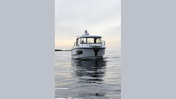 Ibiza 811 Explorer -21 Yamaha F300BETX -21 19 of 30