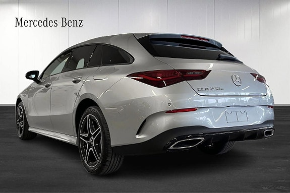 Mercedes-Benz CLA250 e 3 of 5