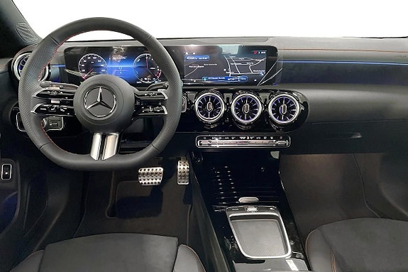 Mercedes-Benz CLA250 e 8 of 15