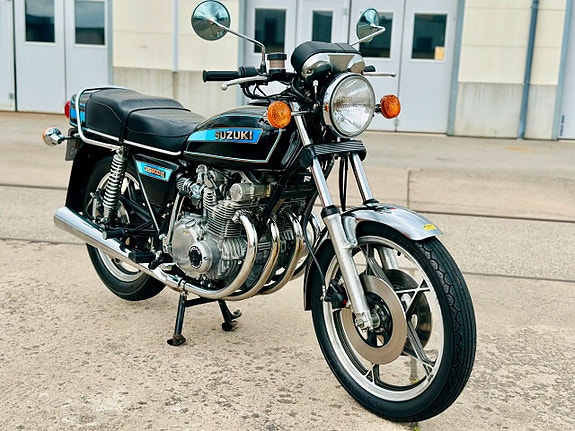 Suzuki Gs