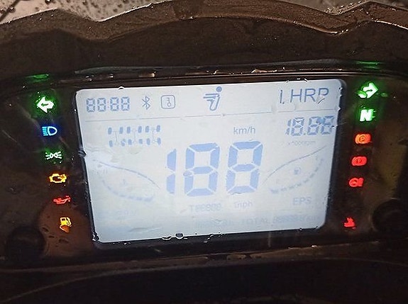 Segway 600 BOSCH EFI+EPS+GPS spårare 3,95%ränta el 470:-/mån 8 of 9