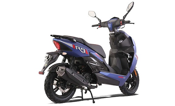 MOTO CR  R9 PURE Klass 1 moped  Euro 5+ 4-taktsmotor 8 of 8