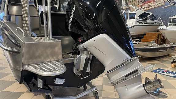 Arronet 24.5 Surprise H | Mercury F250-V8 5 of 23