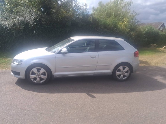 Audi A3 1,6. a-traktor, bensin, manuell