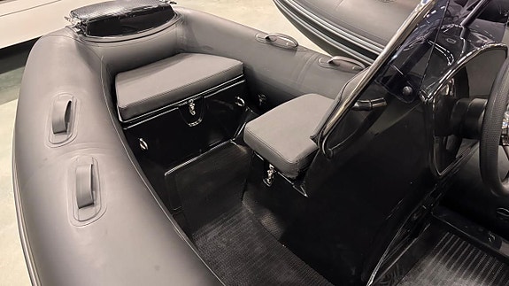 Grand 370 NL Silverline med Yamaha F25 GES 4 of 4