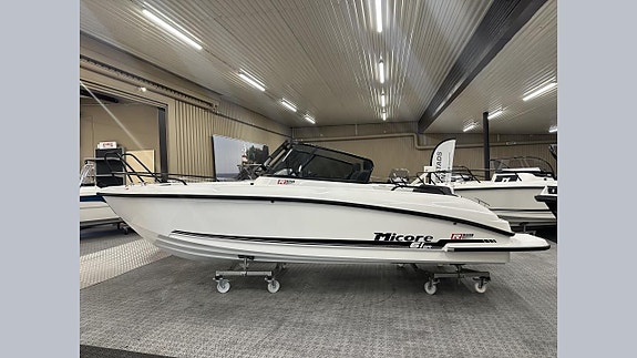 Micore 61BR R-Design med Yamaha 115 VMAX. Nyhet