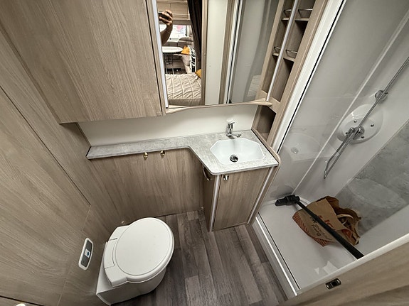 Kabe ROYAL 630 TDL KS 15 of 20