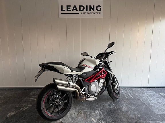 MV Agusta Brutale 1090/NYSKICK/Healtech Quickshifter 2 of 13