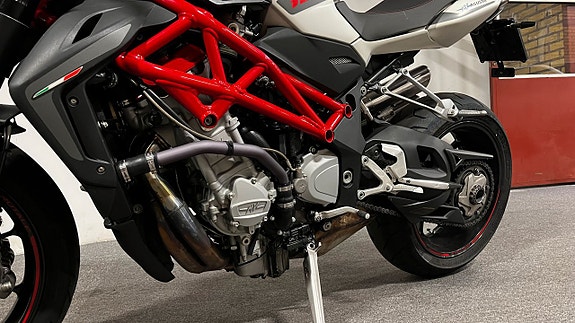 MV Agusta Brutale 1090/NYSKICK/Healtech Quickshifter 3 of 13