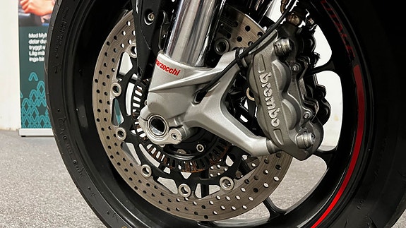 MV Agusta Brutale 1090/NYSKICK/Healtech Quickshifter 9 of 13