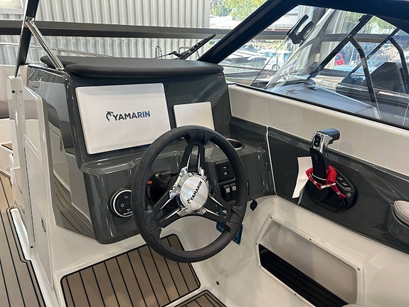 Yamarin 63 BR 2026 med Yamaha F150 XCB Premium Edition 7 of 12