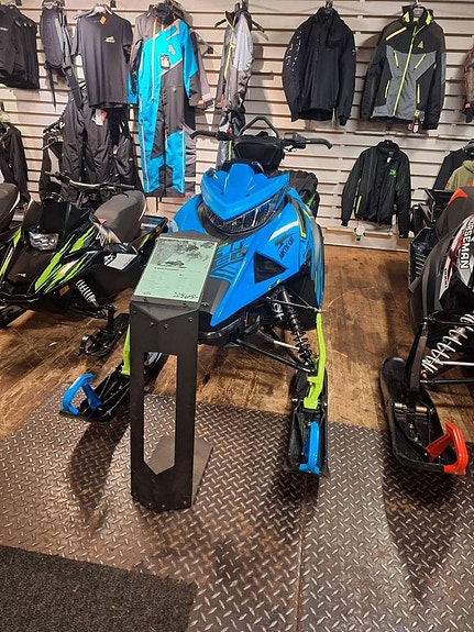 Arctic-cat Hardcore 8000 146