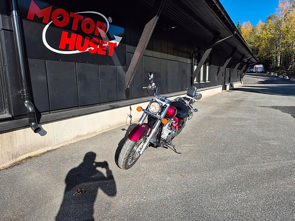 Honda VT 750 -04 2 of 3