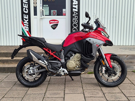 Ducati Multistrada V4S Travel *KAMPANJ MED OMGÅENDE LEVERANS* 2 of 7