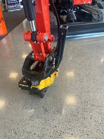 Kubota KX060 5 of 5