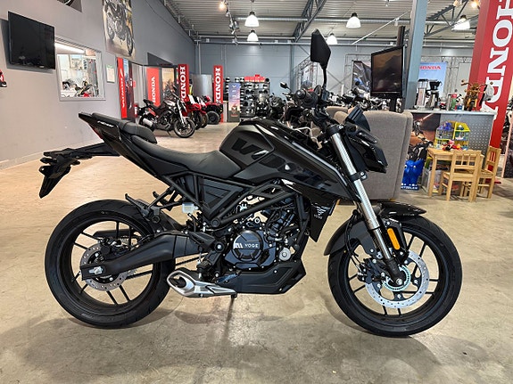 Voge R125 #Inbytesstöd på 5.000:-# 2 of 12